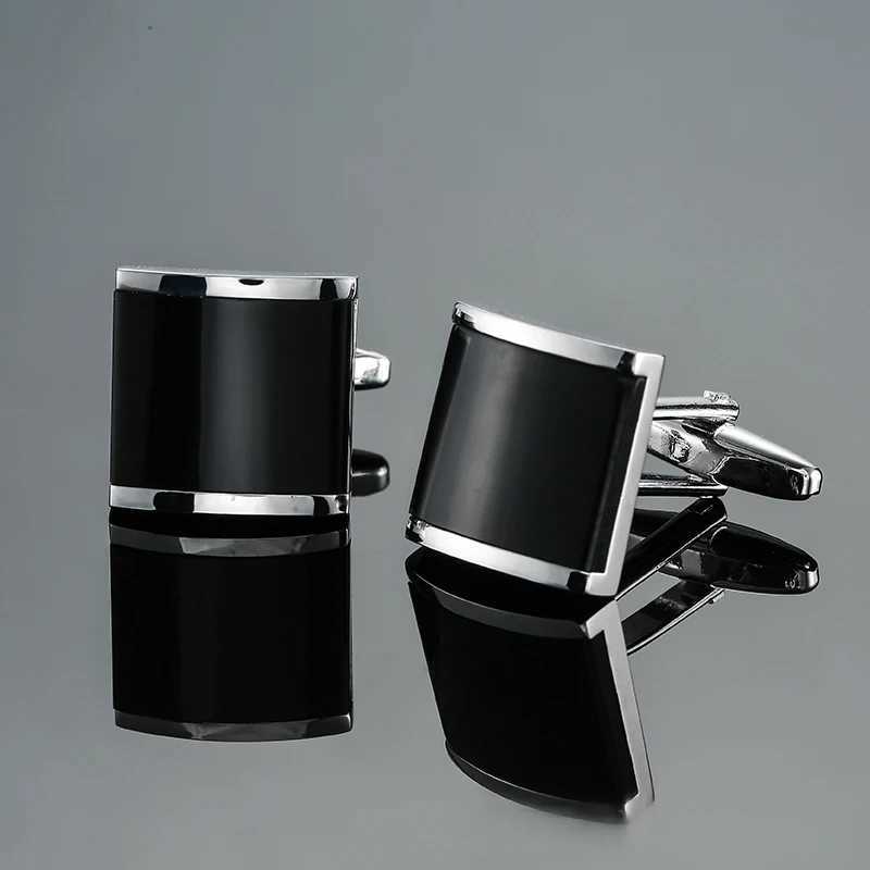 Wholesale of mens French shirt cufflinks copper materials square black zircon cufflinks and fashion clothing accessoriesT250412