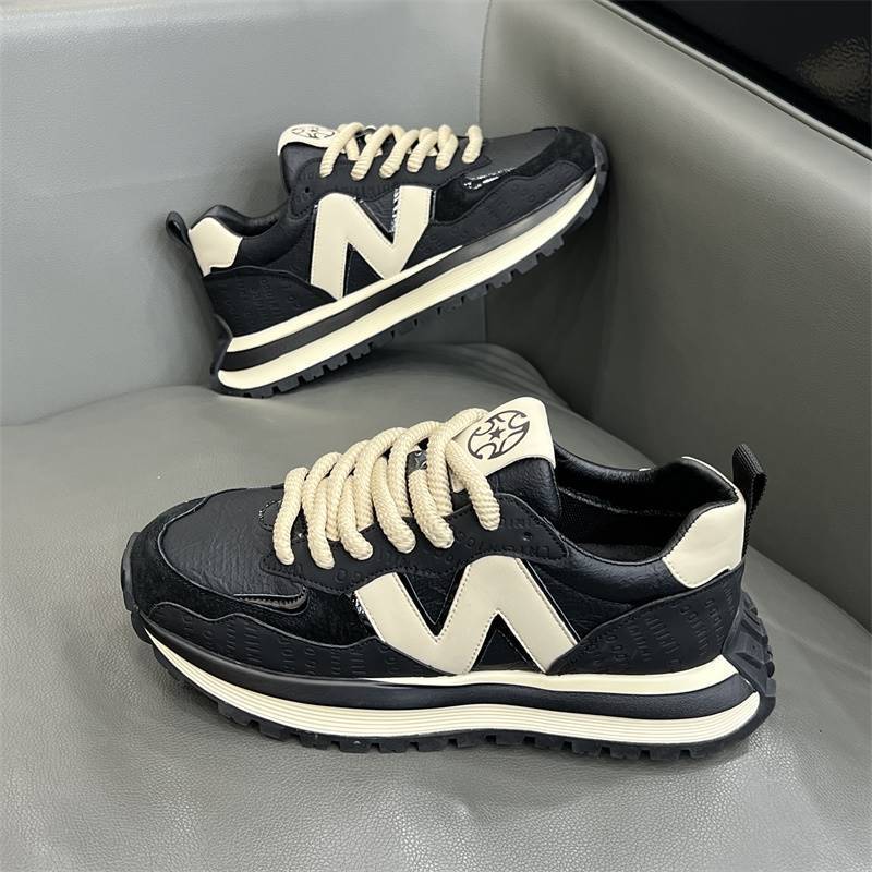 designer shoes 2025 new Men's trendy leather sneakers versatile comfortable and stylish Casual and sporty they are also known as Forrest Gump sho