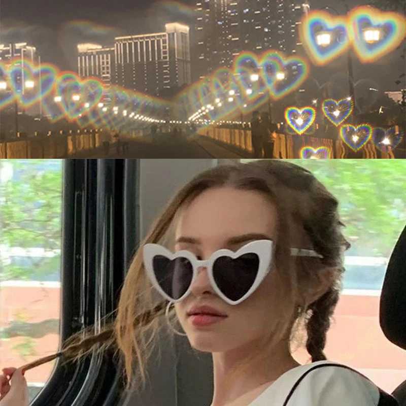 Women Fashion Heart Shaped Effects Glasses Watch The Lights Change To Heart Shape At Night Diffraction Glasses Female SunglassesC250411