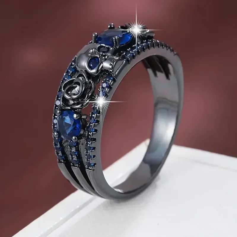 Retro punk skull flower electroplating gun with black set with red blue and green zircon ringsXJ250412