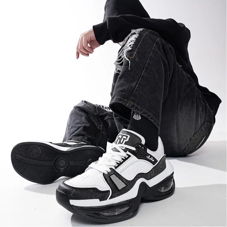 NHOT Thick Sole Dad Shoes Men 2025 New Autumn Winter Black Height Increasing Fashion Sneakers