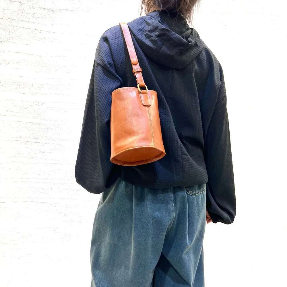 Designer Bag Genuine Leather Shoulder Bucket Bag Fashion Design Phone Handbags Women Crossbody Messenger Tote Bags