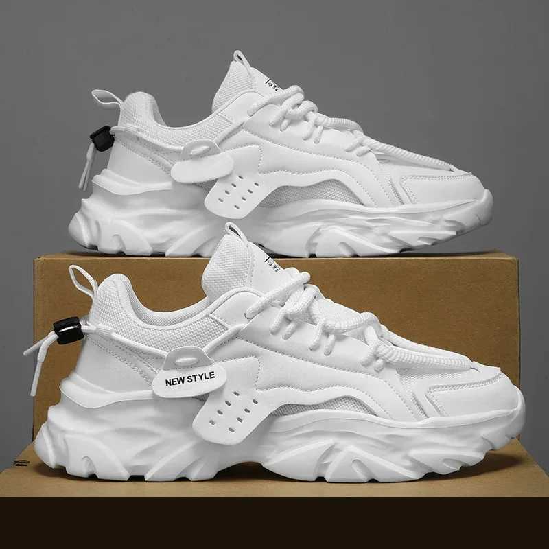 2024 Spring/Summer New Mens Breathable Casual Sports Shoes Wear resistant and Comfortable Outdoor Running Shoes Sports Shoes W250412