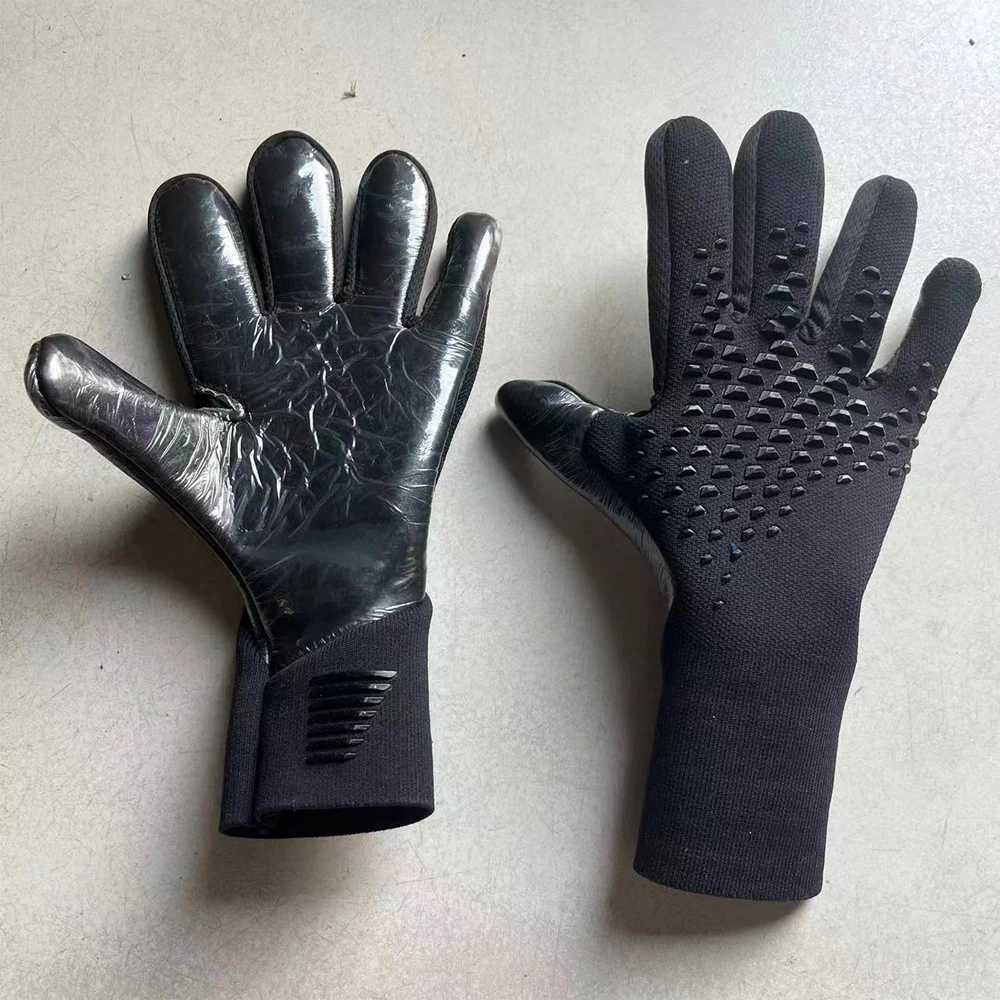 Wear resistant latex gloves football goalkeepers children adults mens anti slip protective equipment outdoor sports equipment universalXJ250412
