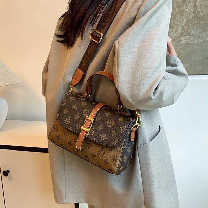 New in 2025 Bag Ladys Old - Flower Crossbody Trendy Casual - Texture High - Sense for Spring - Summer WomenW251111