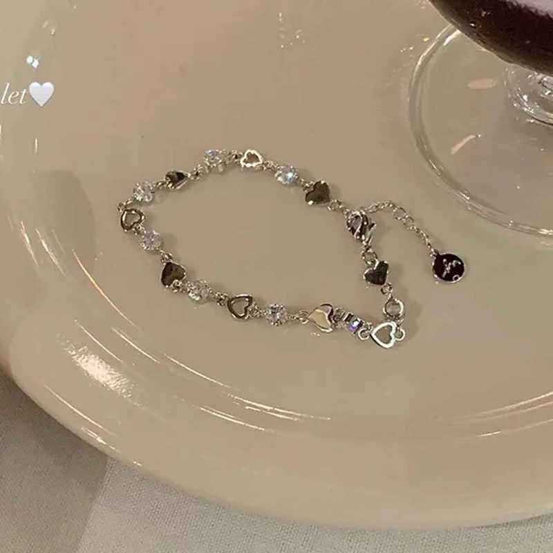 Korean Fashion Zircon Heart Link Ins Bracelet for Women Sweet Girls Hollow Out Y2K Butterfly Chain Bracelet Party Jewelry GiftsC250411