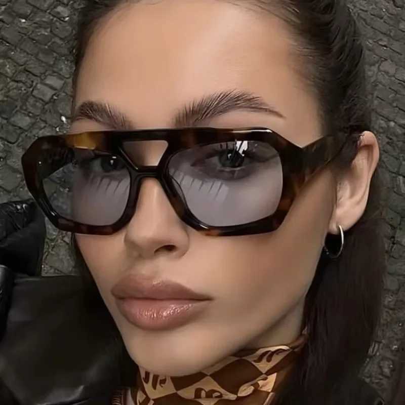Fashion Vintage Square Sunglasses Women For Men Sun Glasses Punk Shades Luxury Brand Designer Flat Top Shades UV400 Glasses Z250411