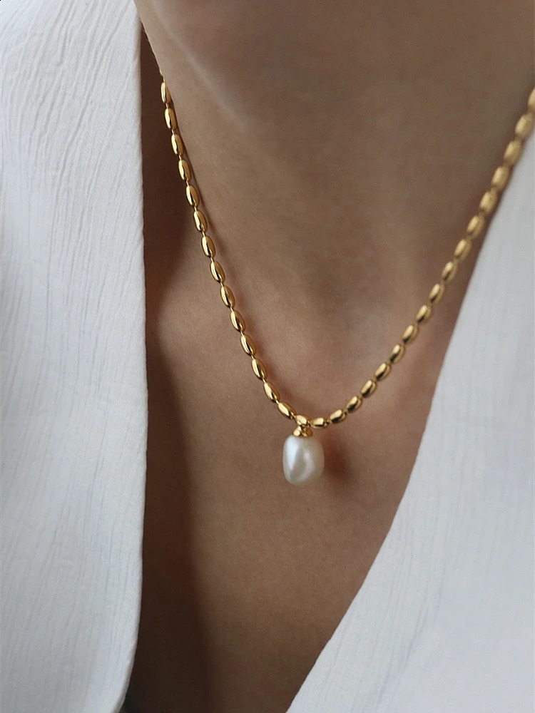 With 18K Gold Beads Chian Real Pearl Choker Necklace er T Show Runway Gown Rare INS Japan Korean Boho Top 250407