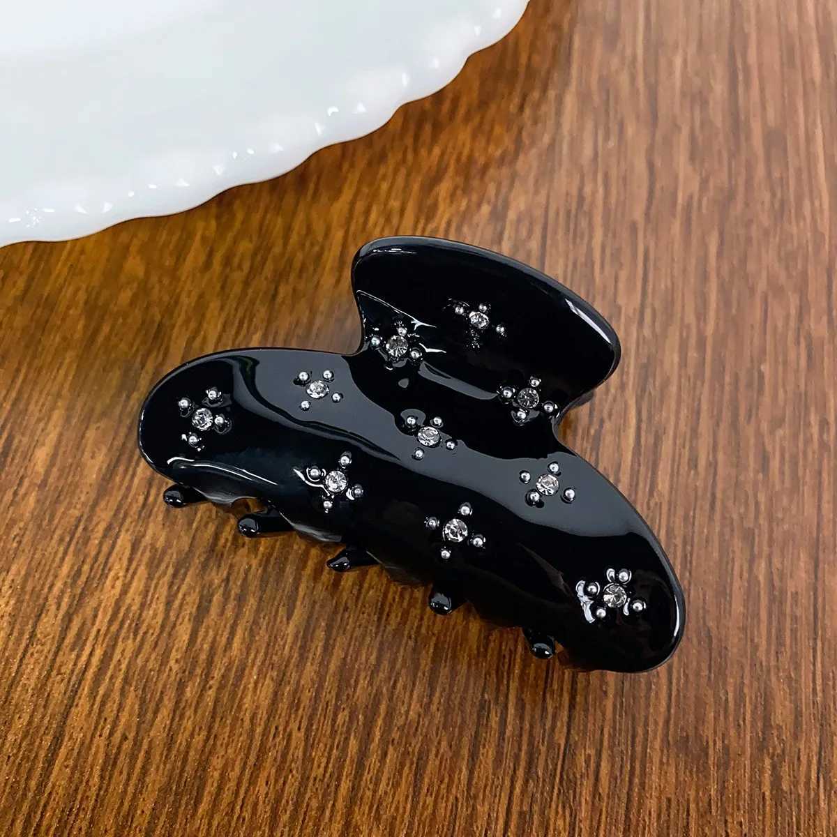 High end elegant lamp luxury diamond flower simple diamond womens hair clip Y2504012