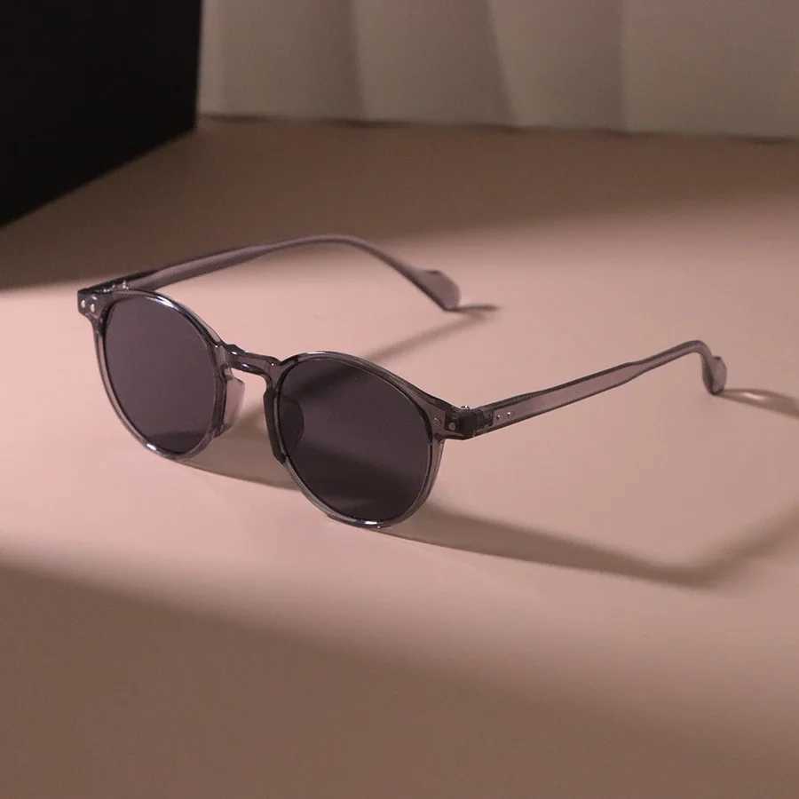 Vintage Round Sunglasses Women Men Fashion Retro Sun Glasses Female Male Designer Outdoors Mirror Punk Shades Oculos De Sol Z250411