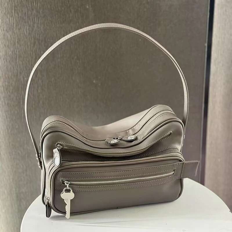 Vintage Genuine Leather Small Square Fashion Metal Key Design Women Handbag Y2k Versatile Zipper Ladies Shoulder Bag