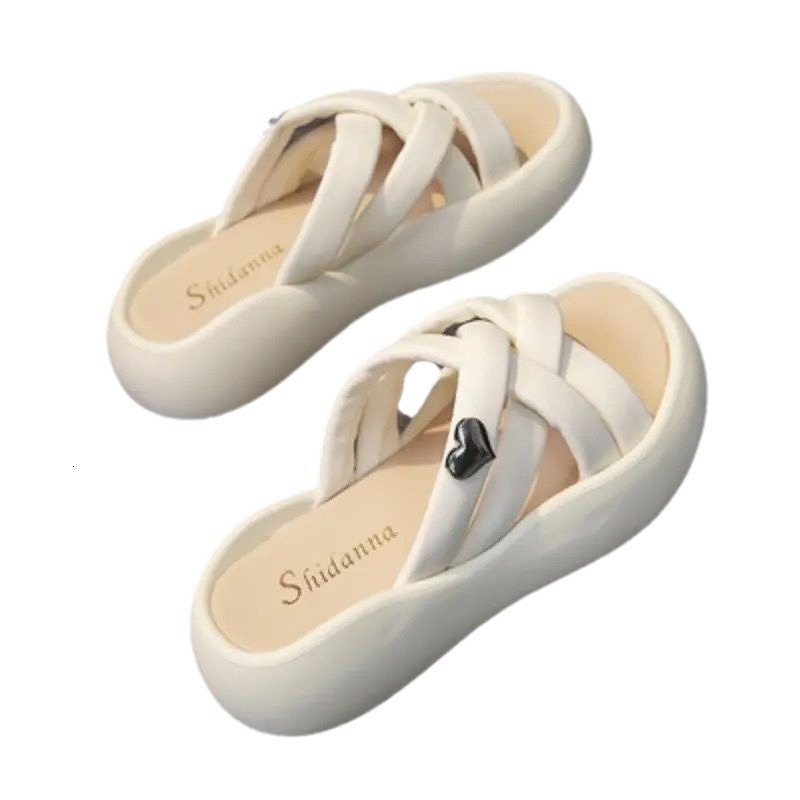 2025 new summer internet celebrity super hot niche high-end cool slippers for women's outerwear fashion thick sole matching skirt