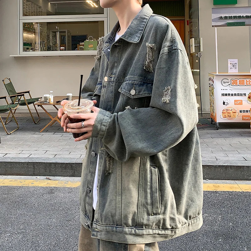 Denim jacket hip-hop mens clothing streetwear ripped hole denim jacket outerwear denim jacket flip collar oversized jacket 250411