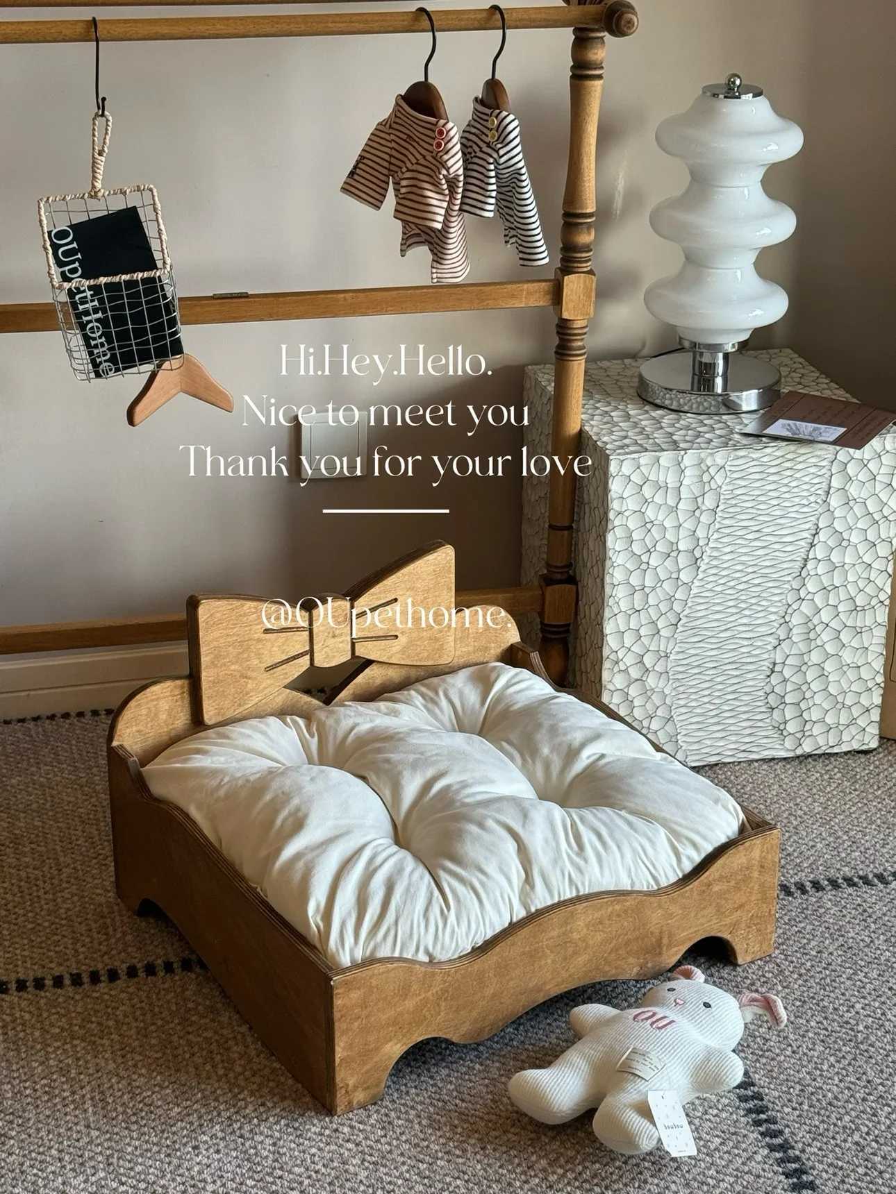 Solid wood pet nest Fu in front of you bow cat and dog bed universal for all seasons off-road design moisture-proof X250412