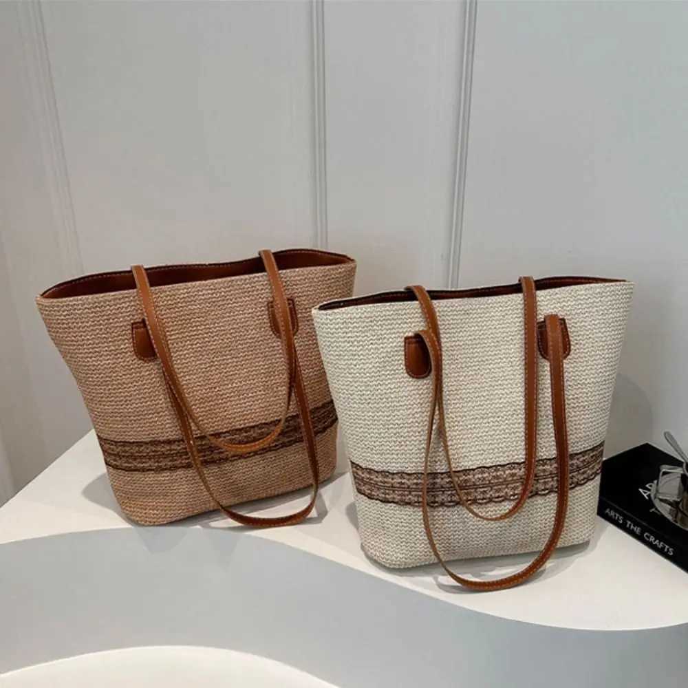 Large capacity womens Str handbag casual shoulder bag beach handbag Bohemian style retro handbag splicing bucket bagXJ250412