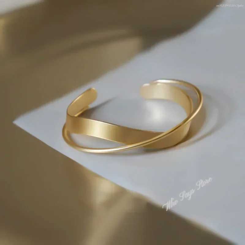 Stainless Steel Adjustable New Design Gold Plated Mobius Bracelet Womens Luxury Gifts Bracelet For Women Jewelry GiftC250411