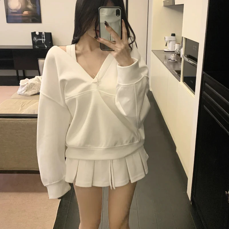 Womens Y2K Vneck Pullover Hoodie Solid Harajuku Long Sleeve Oversized Loose Clothing 250411
