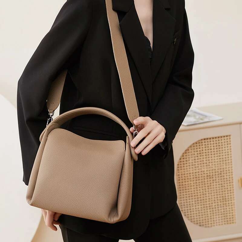 Designer Bag Hifashion Cowhide Genuine Leather Small Shoulder Bags For Women 2025 Designer Work Bucket Tote Crossbody Ladies Handbags