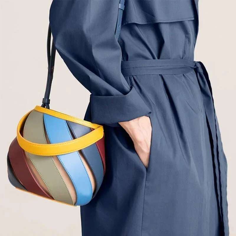 Brand Designer Women's Fashion Retro Geometric Bucket Bag Elegant Versatile Texture Ladies Handbag 2023 Main Femme