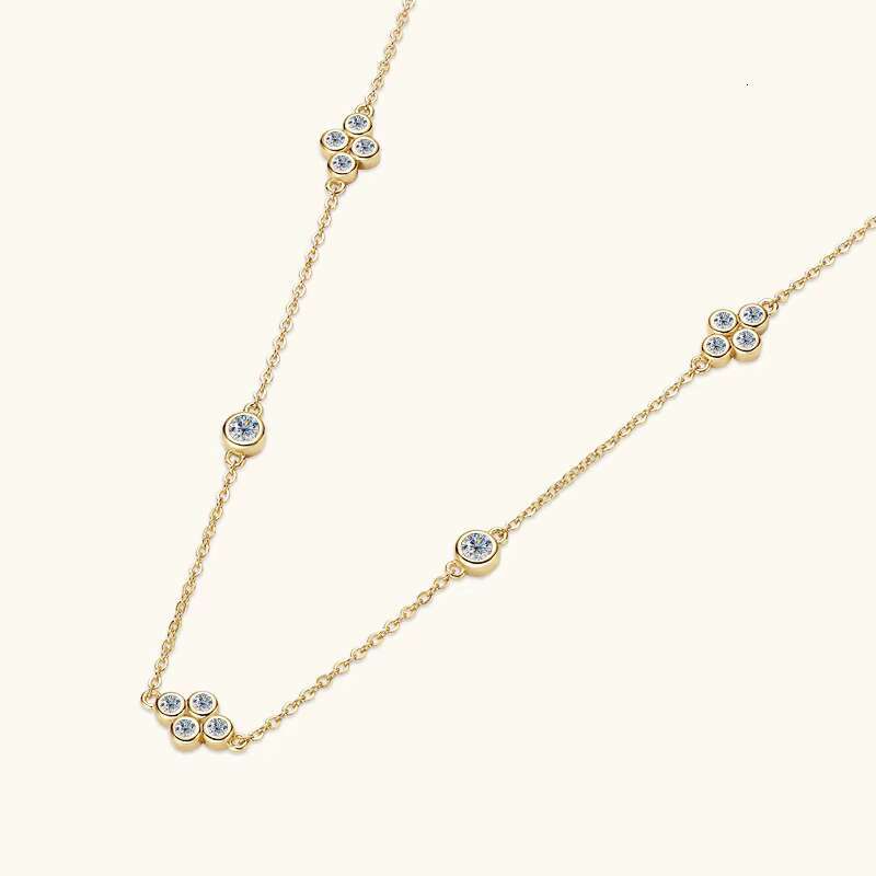 Wholesale Grade D 0.76ct Moissanite Necklaces 925 Sterling Silver Clover Moissanite Diamond Jewelry Necklace for Women