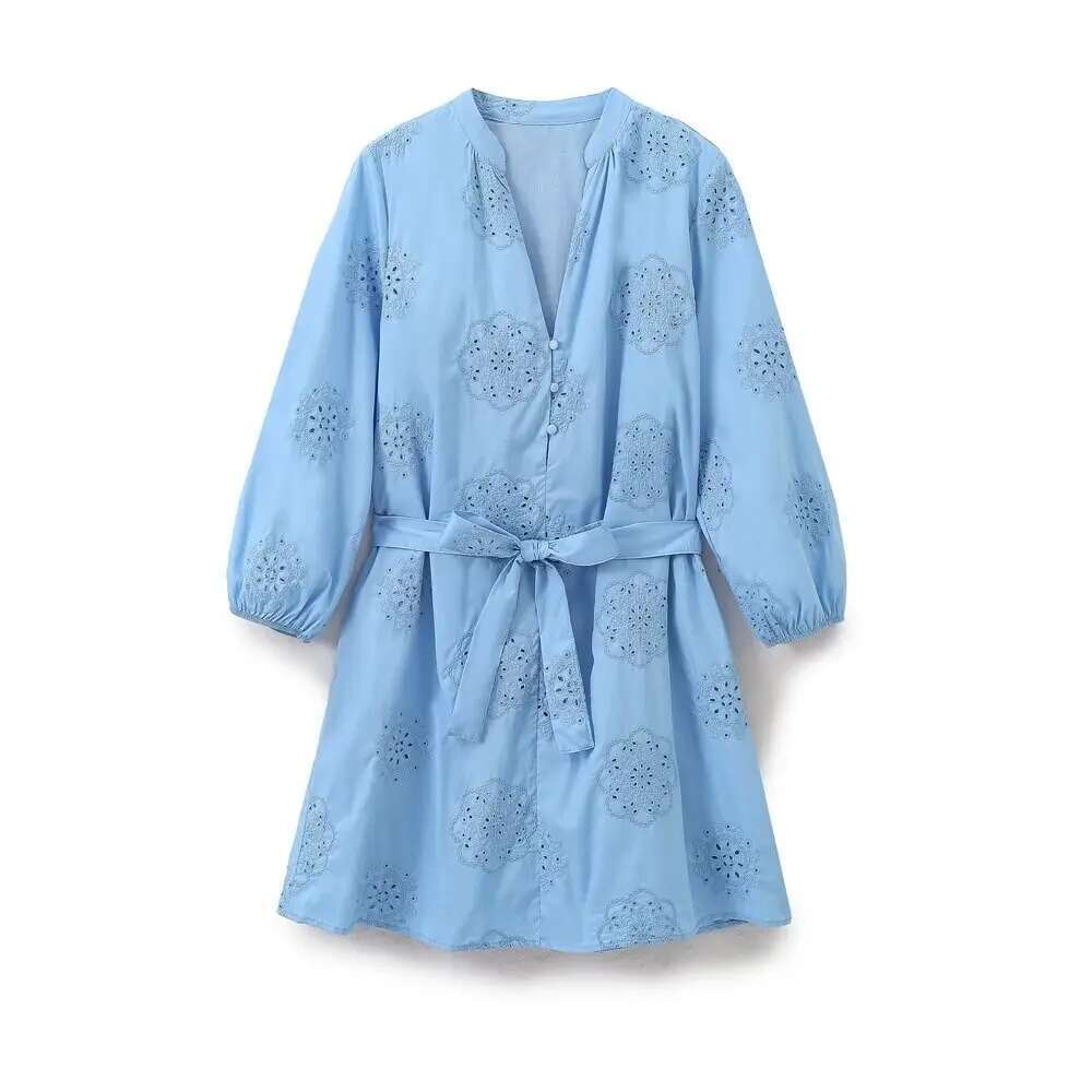European And American Style Spring New Hollow Embroidery With Belt Long Sleeve Dress
