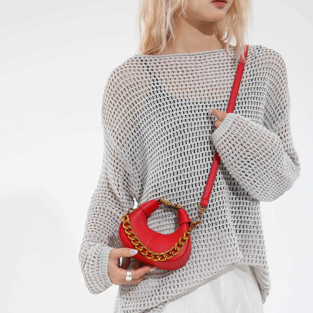 Womens Trend Half Moon Chains Shoulder Bag PU Leather Ladies Handbag Personality Luxury Designer Mini Crossbody Bags for WomenW251112