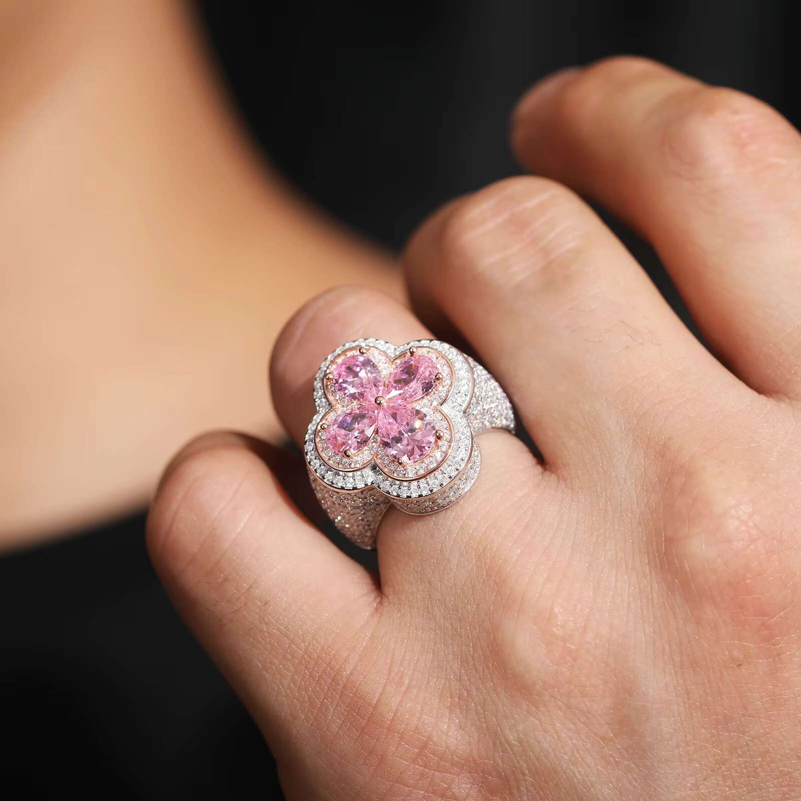 Exquisite Sterling Silver Four Leaf Moissanite Ring - Sparkling Gemstone Fine Jewelry