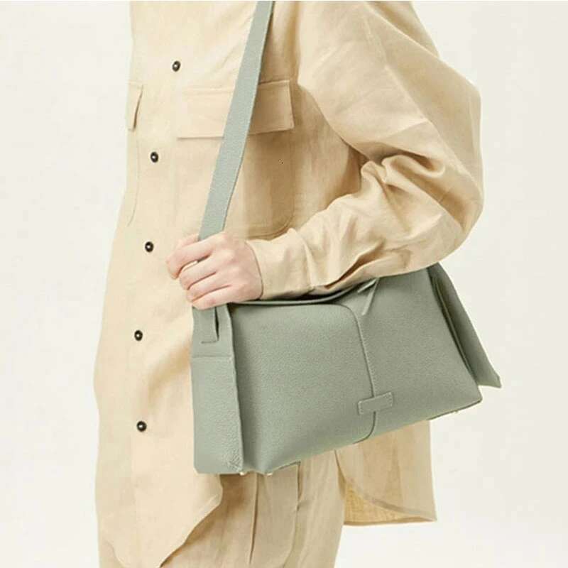 Jamhoo New Niche Trend Bags Versatile Portable Casual Large Capacity Shoulder Strap Designer Commuting Handbag