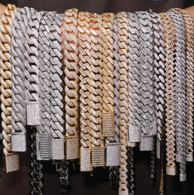 Hip Hop Inspired Men's Gold Cuban Link Necklace Featuring Moissanite - 12mm Chain