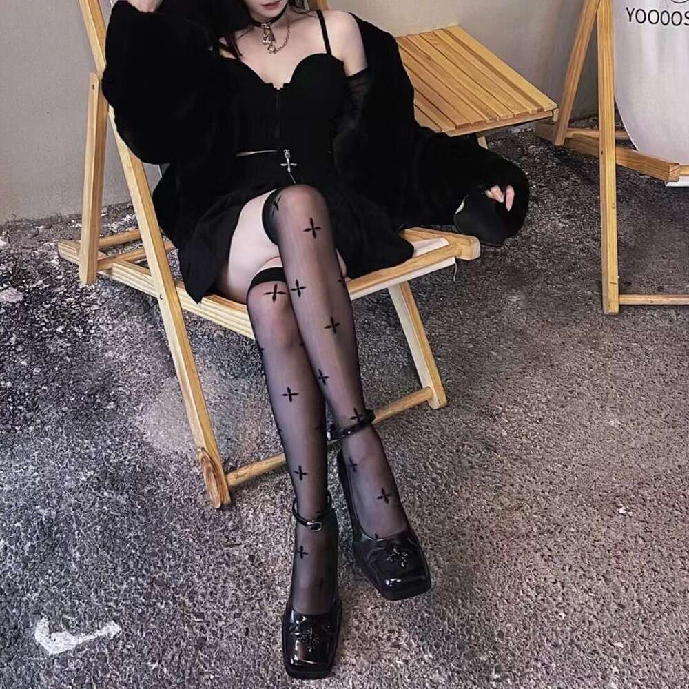Sweet Cool Spicy Style 2025 Classical Dance Cross Flower Black Square Toe Designer Shoe Chunky Heel Mary Jane Shoes Women High Heels