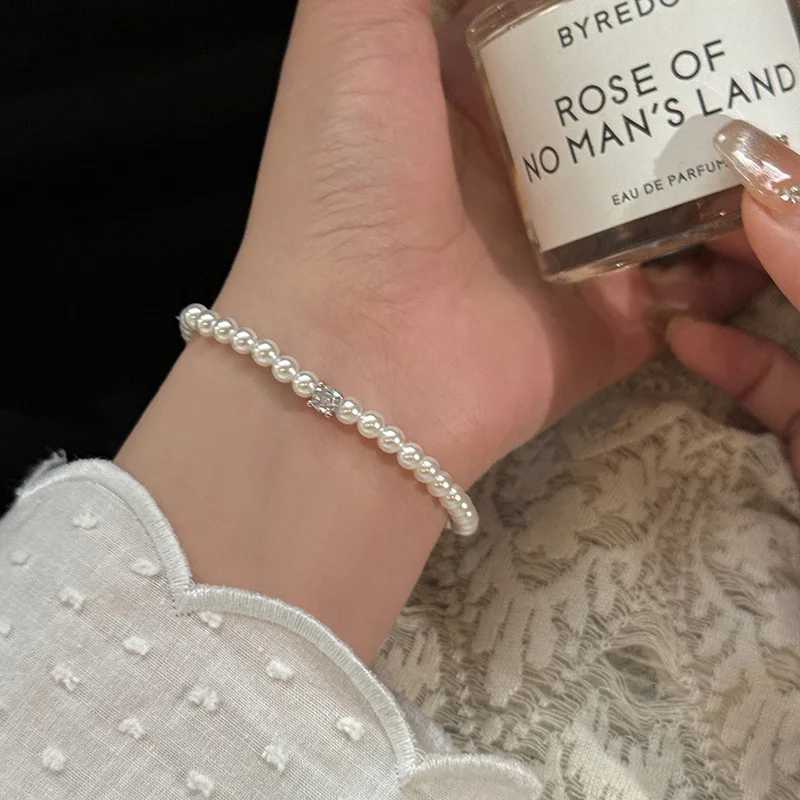Romantic French Shiny Zircon White Gray Simulated Pearl Beaded Strand Bracelets for Women Simple Elegent Jewelry AccessoriesC250411