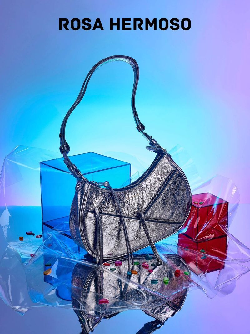 Genuine Leather Sweet And Cool Crossbody Bags Oil Wax Top Layer Cowhide High Quality Shoulder Bag Hot Sale Fashion Women's Motorcyclebag