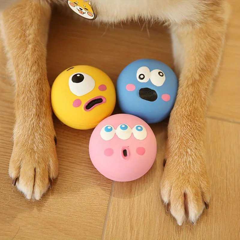 High Quality 1 piece cute big eyed design dog sound toys durable latex chewing interactive training with squeaking dog toy balls T2504012