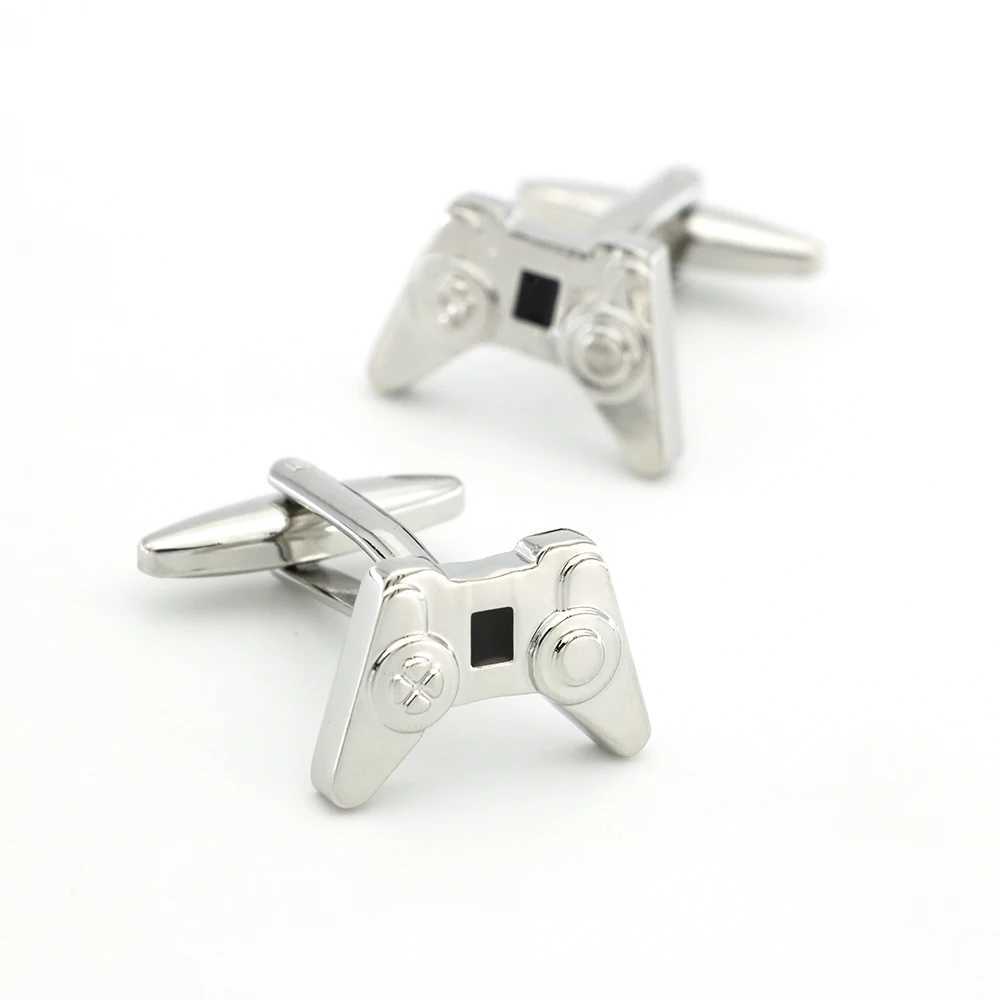IGame cartoon game cufflinks high-quality brass material game pad design mens gift cufflinksT250412