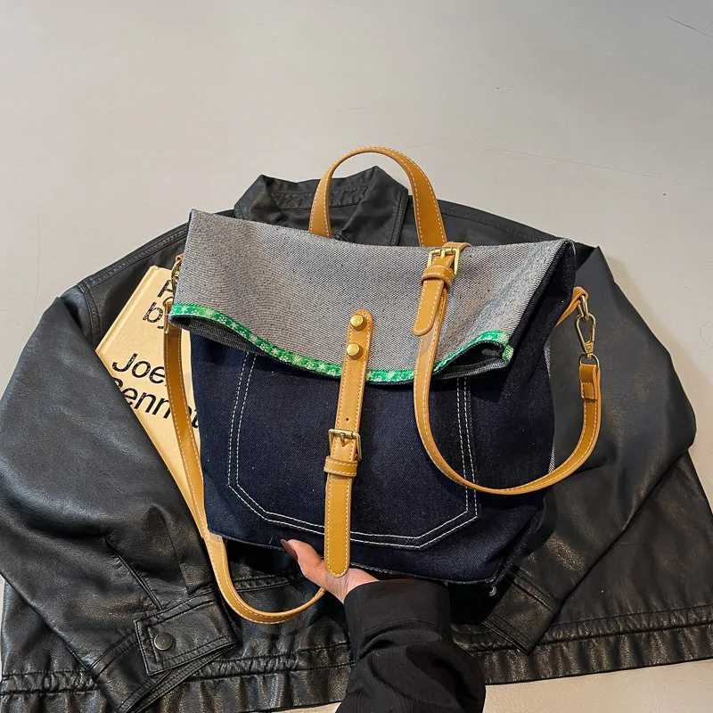 New Oblique Span Denim Bag Simple Splicing Contrasting Colors Relaxation Tote Bag Shoulder Bag Casual Underarm BagW251111