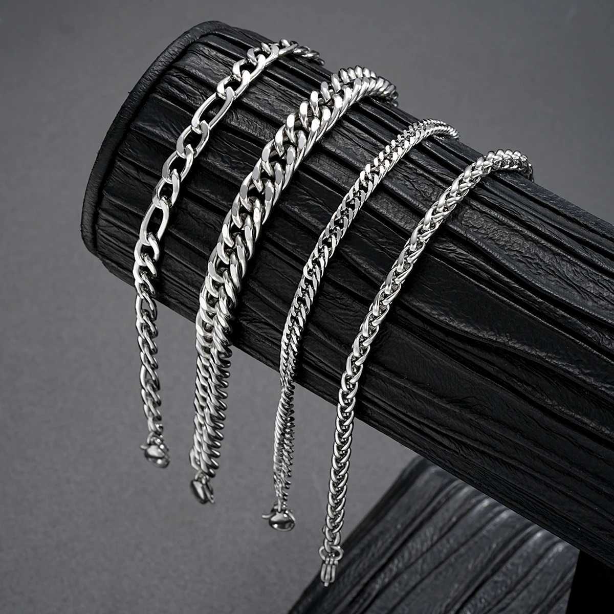 4Pcs/Set Vintage Silver Color Twisted Chain Bracelets for Men Goth Cuban Adjustable Link Charm Bangles Couple Hand Jewelry GiftsC250411