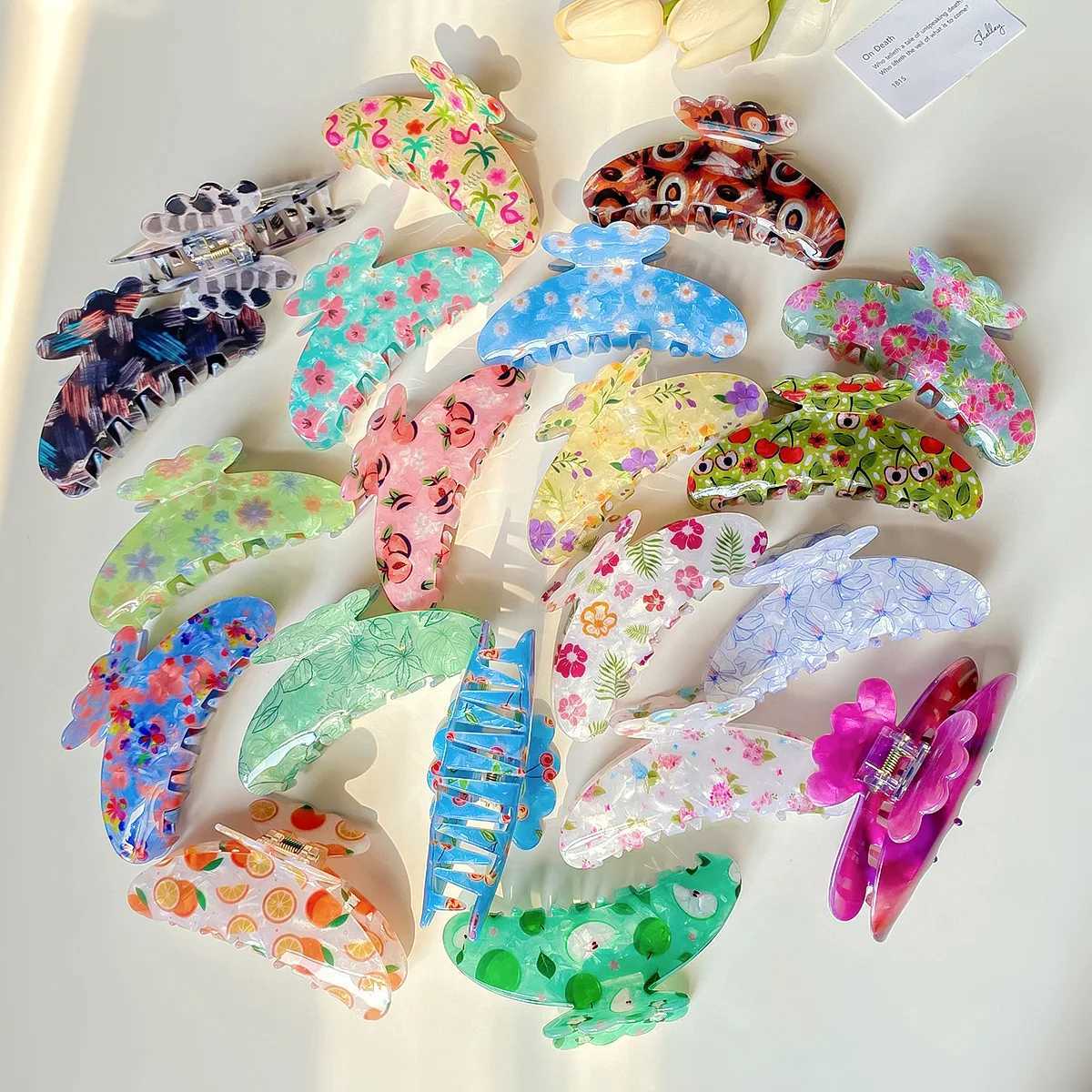 Luxury Large Flower Grab Bucket Womens Color Printed Hair Grab Bucket Head Rear Shark Clip Hair Accessories Y2504012