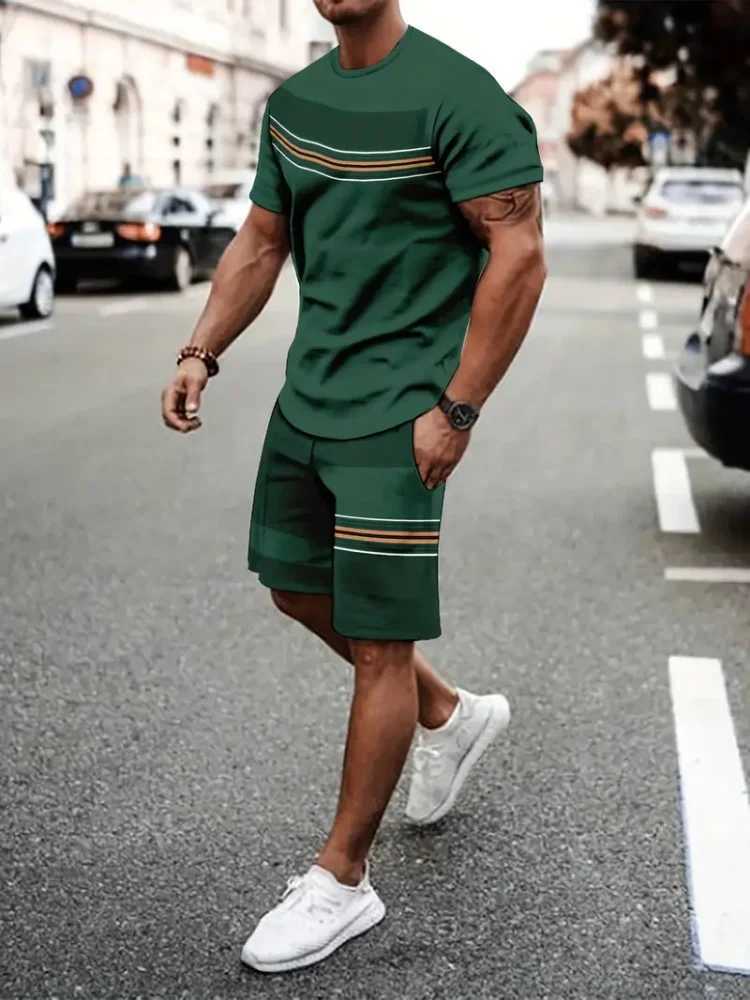 Spring/Summer Mens Short Sleeve Set Unique Stripe Printed Short Sleeve 2 pieces of casual and fashionable outdoor clothingXJ250412