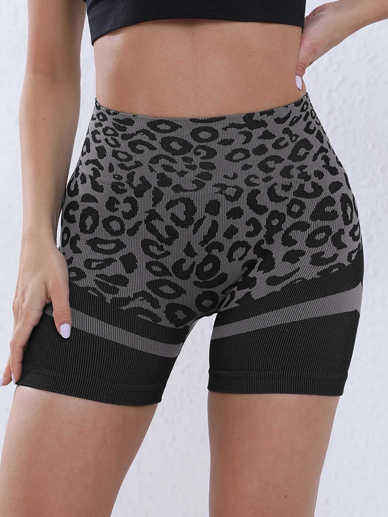 Leopard Womens Fitness Shorts Seamless Fitness Yoga High Waist Shorts Y250412