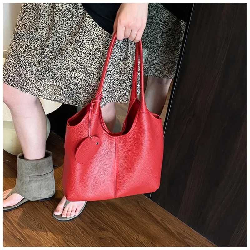 Popular Classic Crossbody Bag Women Leather Handbag Messenger Style Famous Designer Elegant ChicW251111