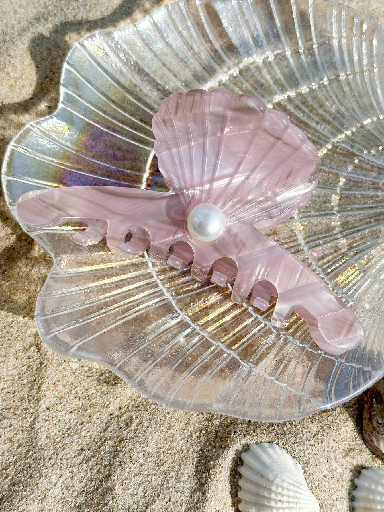 Elegant shell shaped acetic acid hair clip light purple medium-sized hair clip set with large pearls striped Pat Y2504012