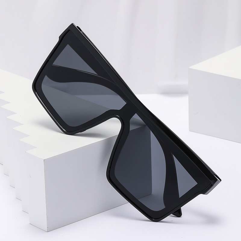 Fashionable street photo sunglasses, punk style, sun protection, outdoor cycling, personalized large frame one-piece sunglasses