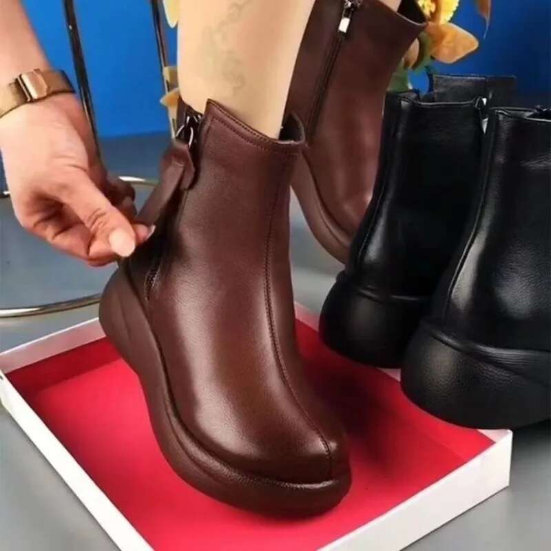 2025 New Fur Anti slip Plush Designer Fashion Zipper Boots Women's Solid Color Flat Heel Shoes