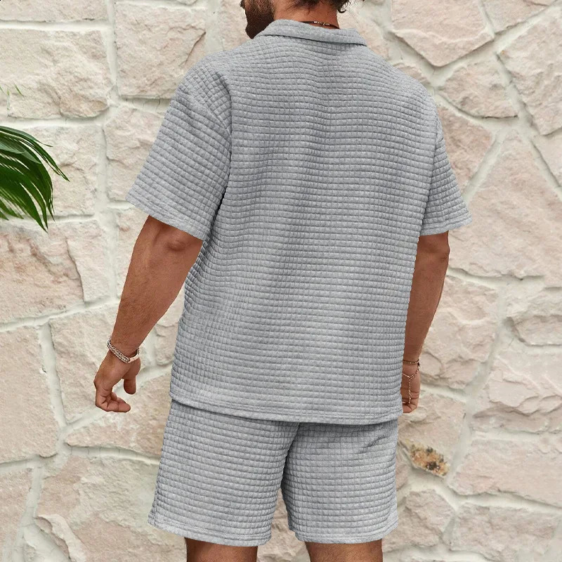 Summer Mens Casual Trend Fashion and Comfortable Solid Color Polo Sports Set 250411