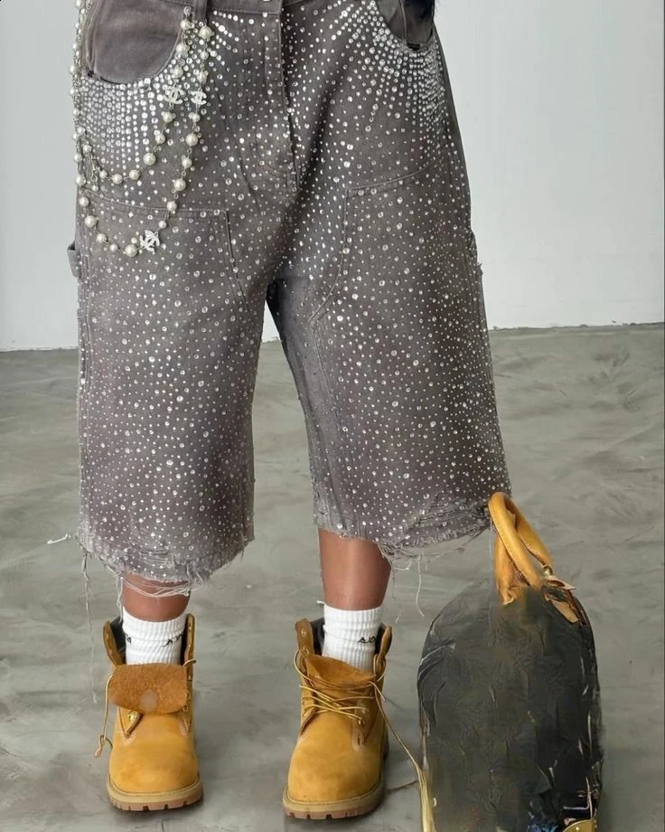 Streetwear Retro Ripped Denim Shorts Men Women Harajuku Hip Hop Punk Twinkle Rhinestone Short Jeans Gothic Brown Baggy Shorts 250411