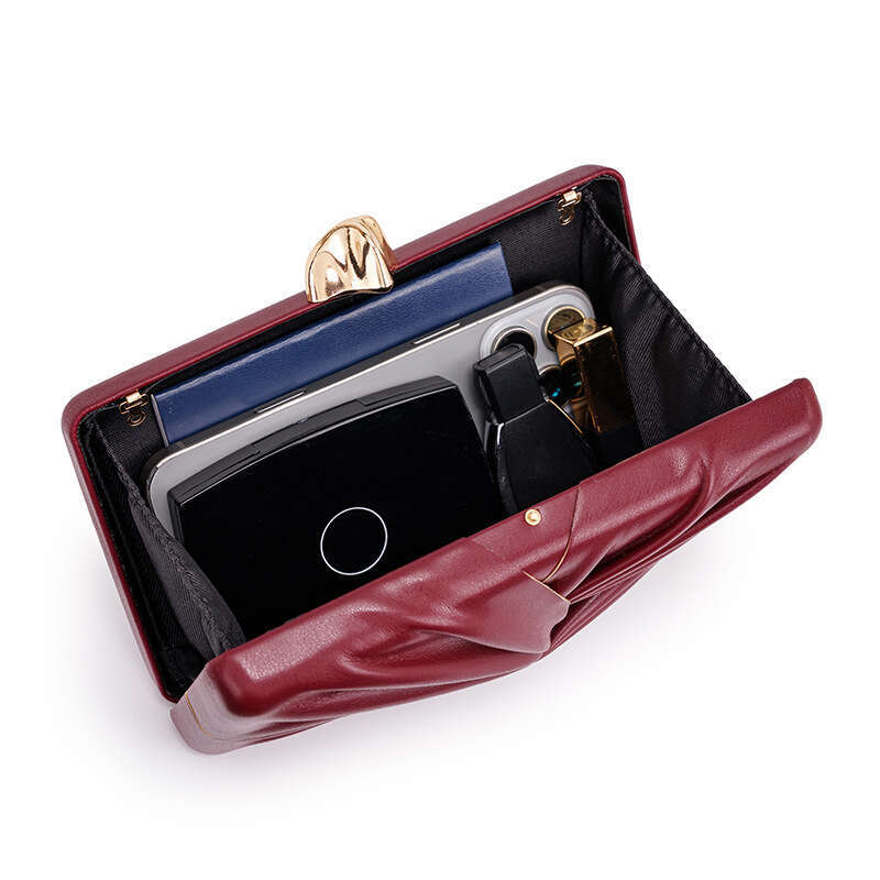 2025 free shipping autumn winter new fashion womens evening clutch shoulder crossbody party bag versatile highvalue