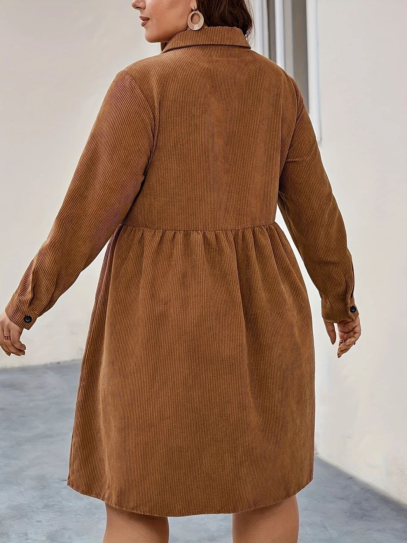 2025 Plus size 1XL5XL shirt dress with corduroy buttons pocket collar knee length loose long sleeves elegant and fashionable 250411