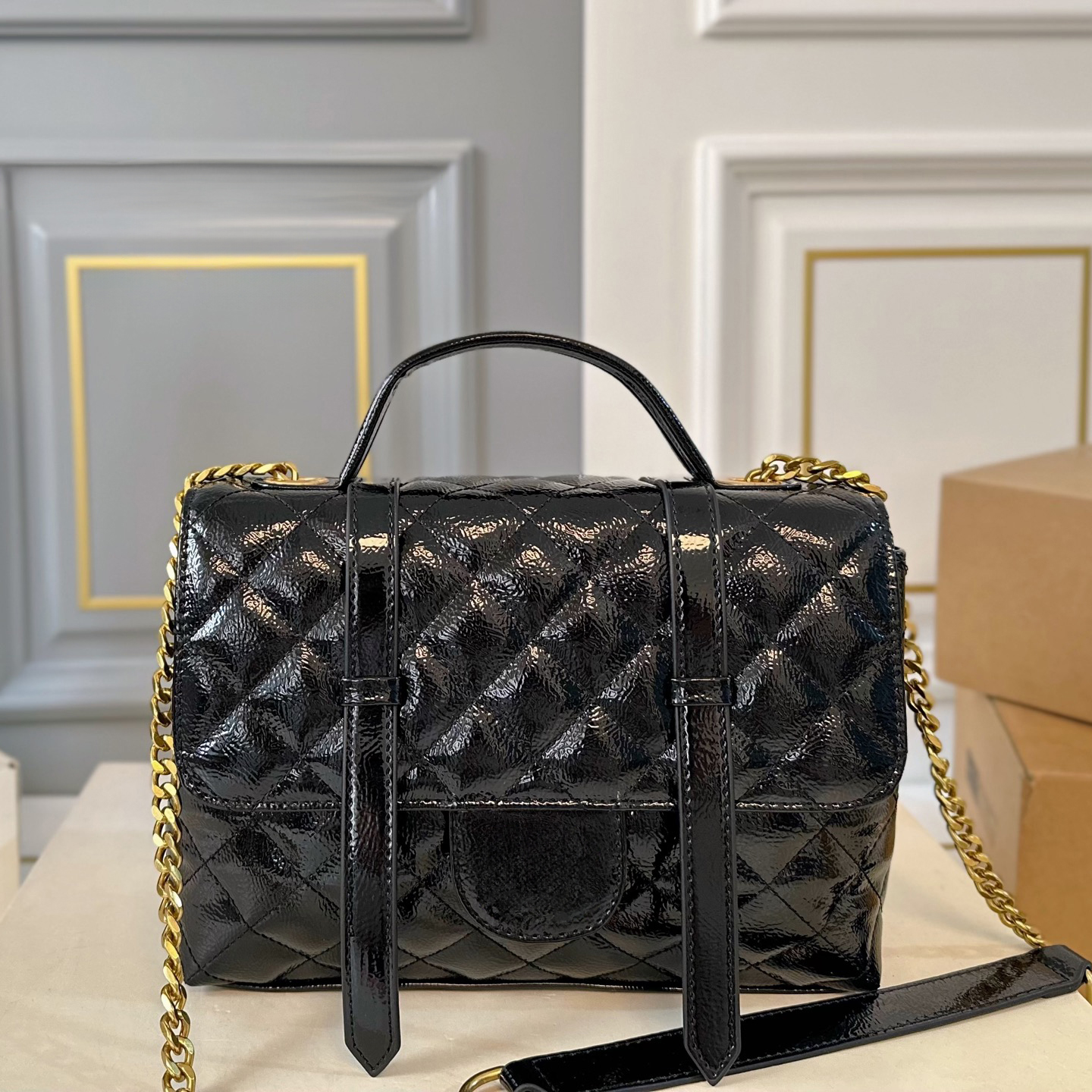 Designer Bag Fashion Ladies Classic Sheepskin Bag Handbag Tote High Quality Diamond grid Vintage Metal Tote bags Gold chain crossbody Bag 26X20cm