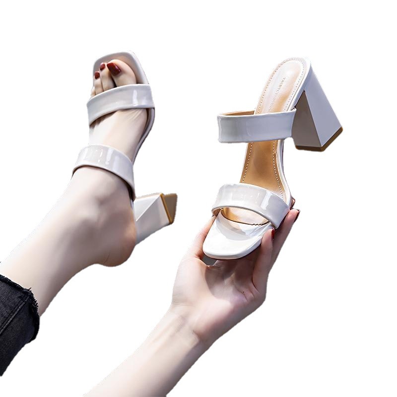 Women's 2025 Summer Internet red beige one-button flip-flops with patent leather chunky high-heeled slippers