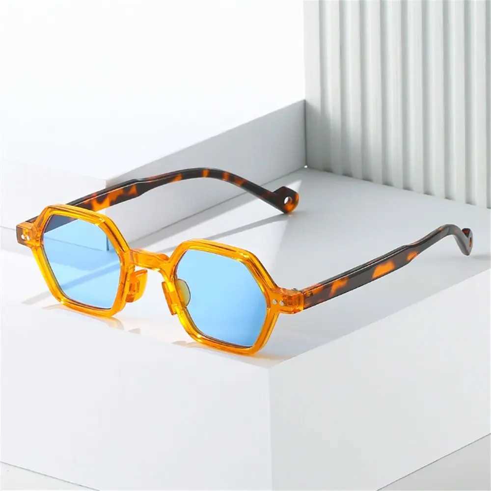 Retro Polygon Square Sunglasses Vintage Y2K Hexagon Shades Clear Ocean Lens Rivets Sun Glasses Trendy UV400 Glasses for UnisexC250411